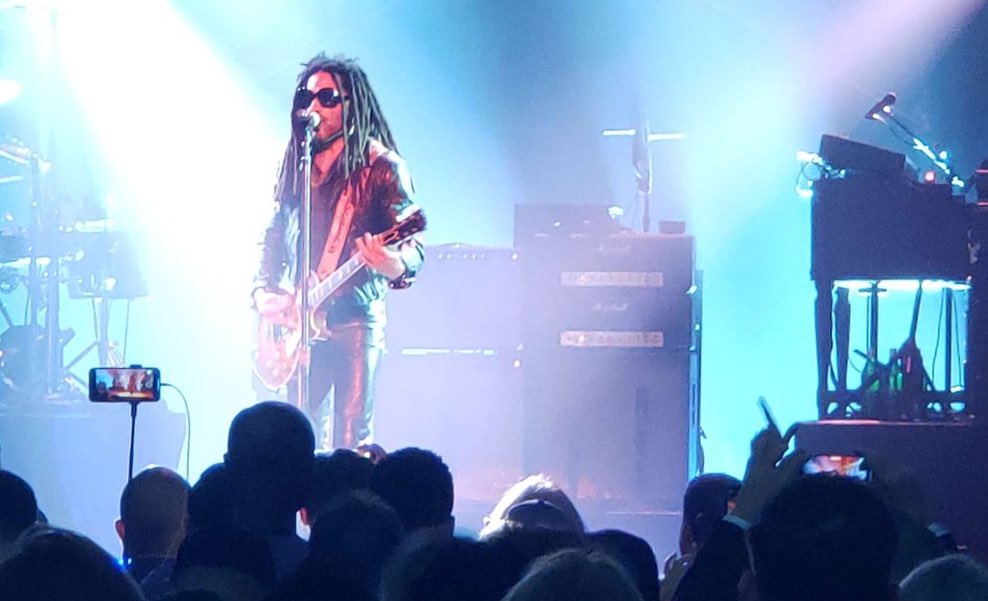 MinusWells's tweet image. Lenny Kravitz at #ProperParty…

Epic 💯