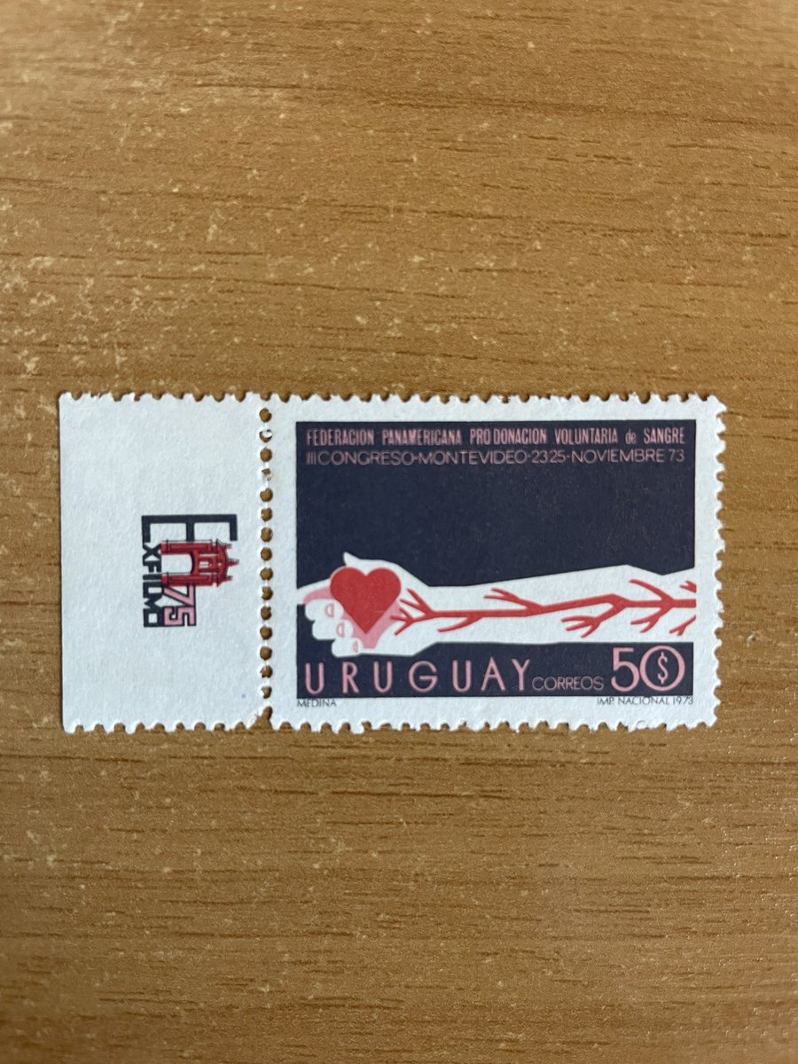 GPhilatelist's tweet photo. Today is #WorldHeartDay. Take care of your cardiovascular health, adopt healthy habits, and live a fulfilling life. 💓🏃‍♂️🥗 #HeartHealth #Uruguay https://t.co/uQ3HfFcLi2