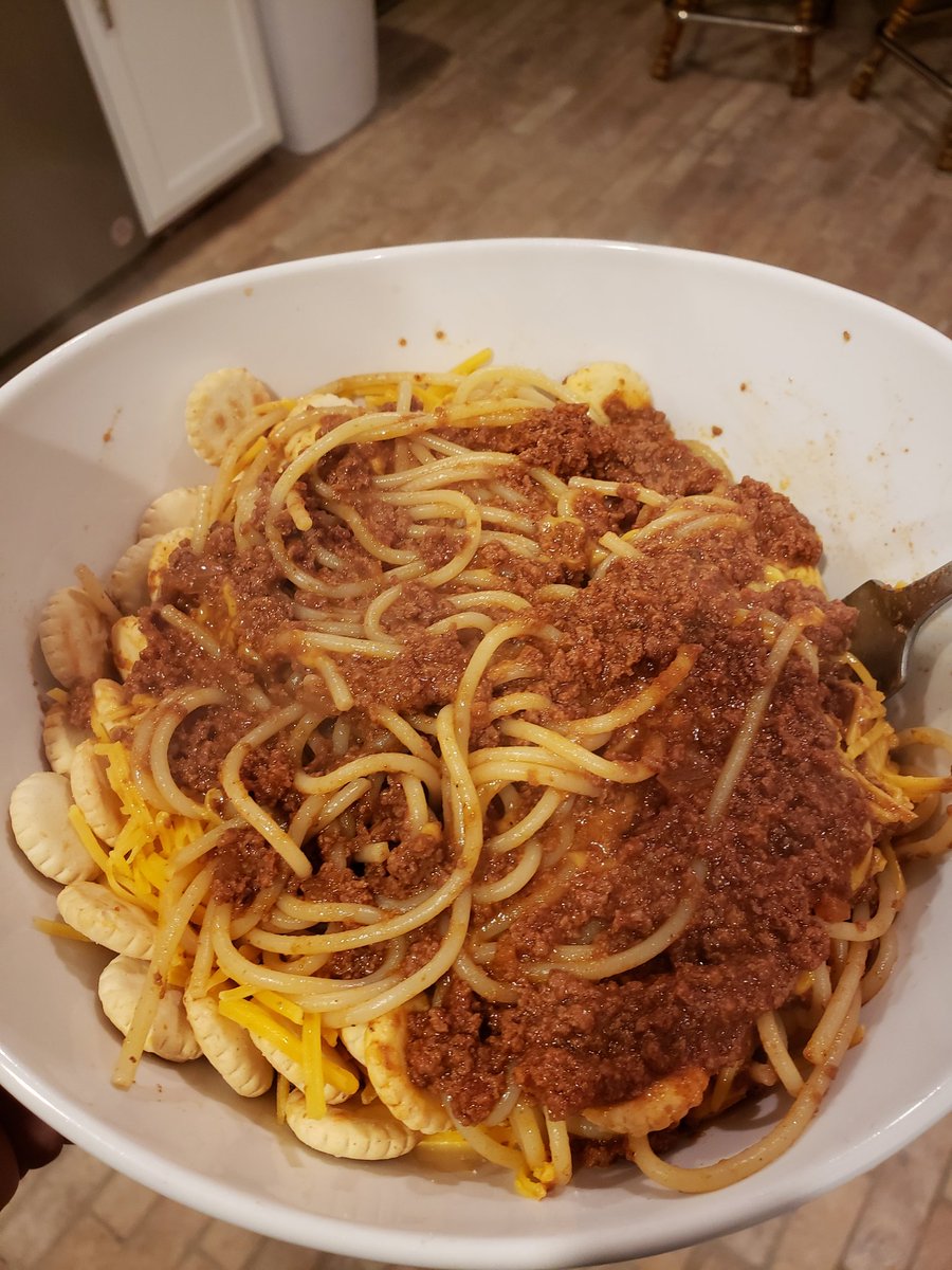 Getting ready for the <a href="/BYUfootball/">BYU FOOTBALL</a> vs <a href="/GoBearcatsFB/">Cincinnati Football</a> and in honor of my own Cincinnati heritage, I made myself a big bowl of cincinnatti chili. Lets go cougars!