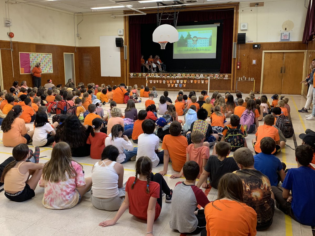 andreafader's tweet photo. @Tupper1930 @HRCE_NS Truth and Reconciliation Day Matters! Every Child Matters https://t.co/q763F5ZKQk