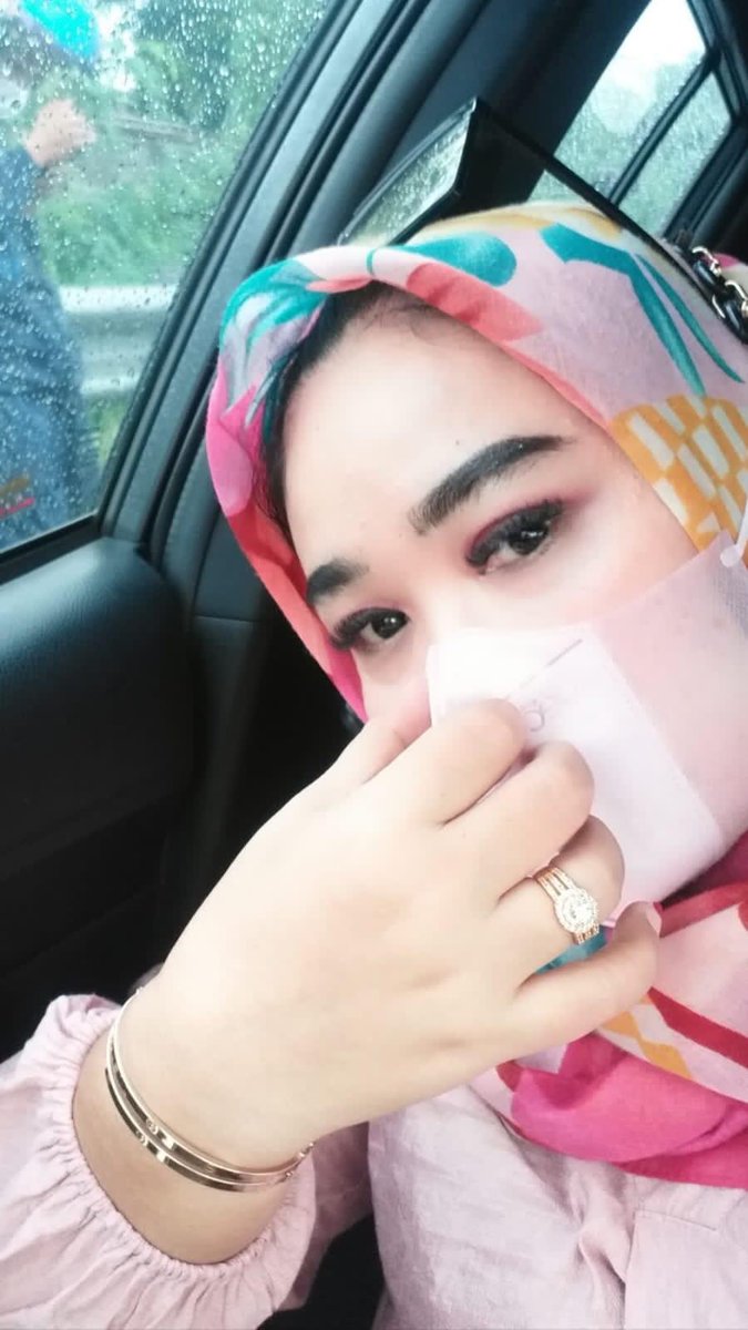 dinaevalina99's tweet photo. Alone again #3D_byJungkook #famefridayarena2 #KizilcikSerbeti #LISAxCRAZYHORSEPARIS #taleequaleshow #النصّر_الطائي #こちらは仮のテストです #ElonMusk #x #trending2023 https://t.co/H6UBaE0yLi