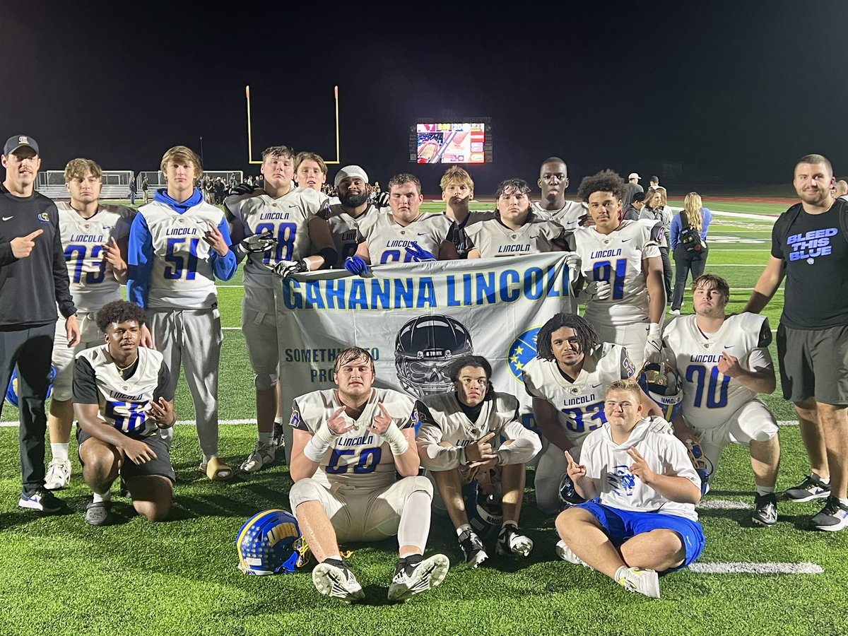 Donovan White tweet media