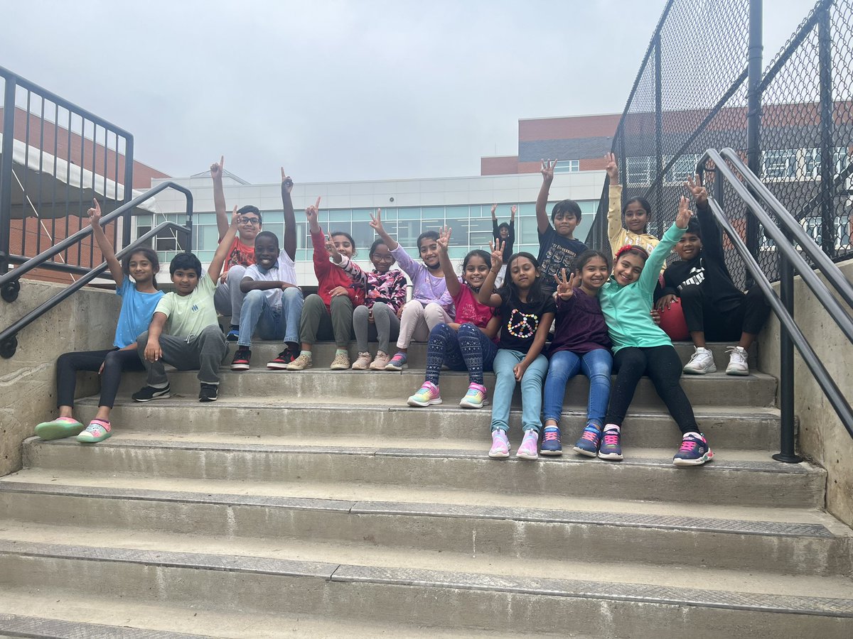 First lunch bunch of the year and we had a tie! Congrats tables 1 &amp; 3 👏🏼 <a href="/McNairUpperES/">McNair Upper ES</a>