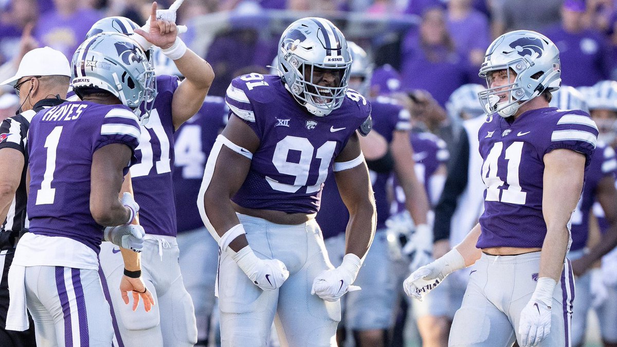 Beyond blessed and grateful to announce that I have received an offer from Kansas State University!🟣 @BishopGormanFB @Coach_Cos93 @ChuckLillie @galloway__drew @GregBiggins @BrandonHuffman @BlairAngulo @ChadSimmons_ @KStateFB