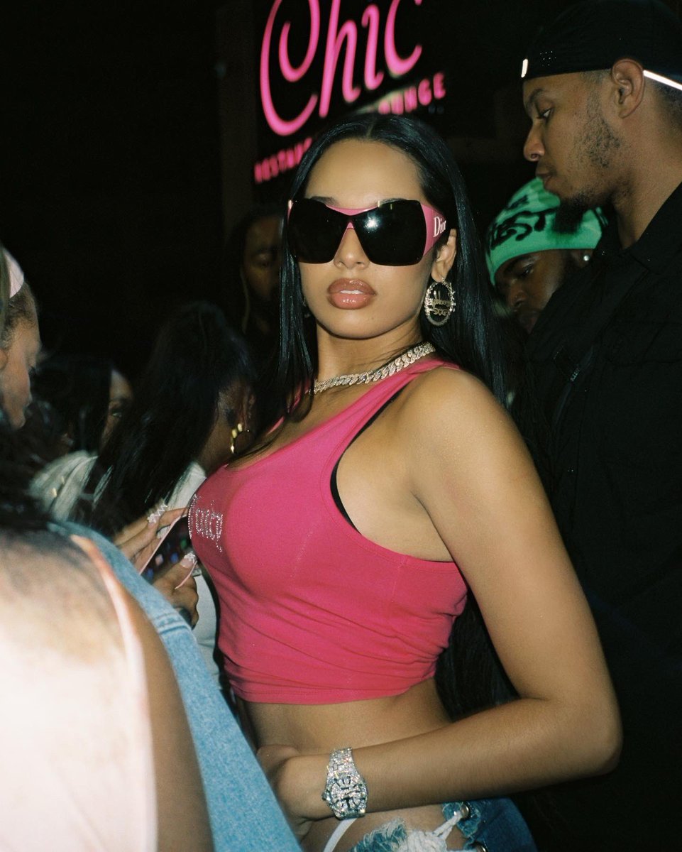 Brooklyn Nikole tweet media