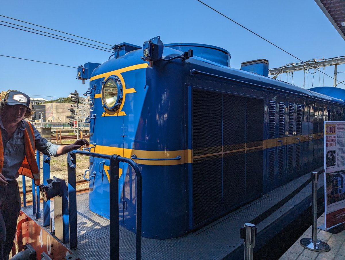commies4eno's tweet photo. awww did this poor little loco get confused and think it was on the roster of the mighty VR? https://t.co/eWLt0EJJ97