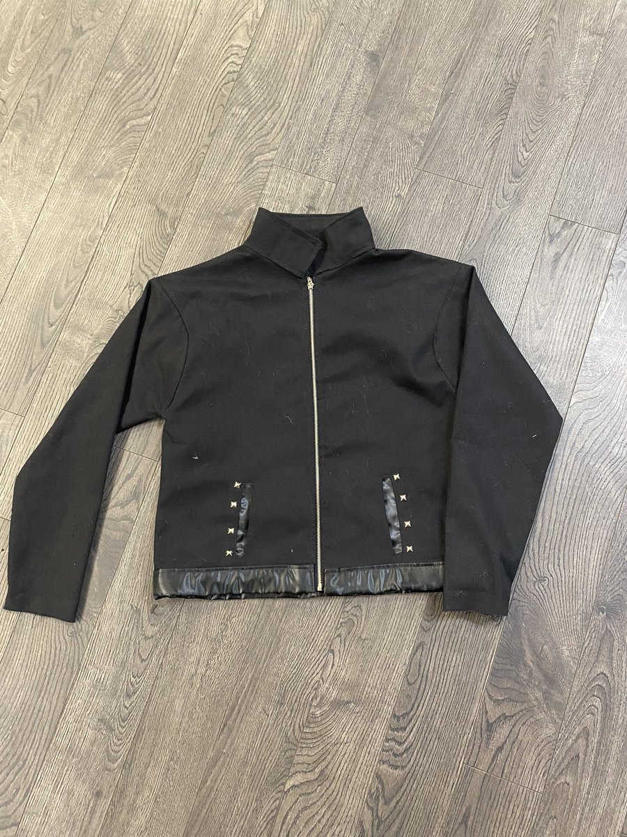 Jorge47654826's tweet photo. Canvas Jackets 
Silk Pockets &amp; UnderTones 

Black - Medium ($45)
White - Medium/Large Available ($45)

Fully cut and Sewn by Me 

My FIRST Fully Cut and Sewn Jackets

Dm to purchase or hmu on IG  @jorgefuckinghernandez https://t.co/4UcSPPomwN