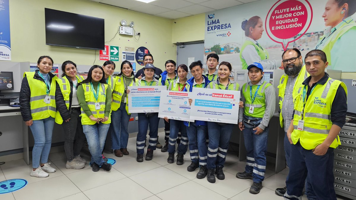 AlbertPiMo's tweet photo. Cómo cada año en @LIMAEXPRESA celebramos la semana de la Ética. 

Aprovechamos este espacio para llevar mensajes de concientización y dar conocimiento de los canales y el curso del proceso ante alguna denuncia.
#etica #culturaorganizacional @AsocMOVEMOS @VINCIConcess https://t.co/ILuFJOa4A8