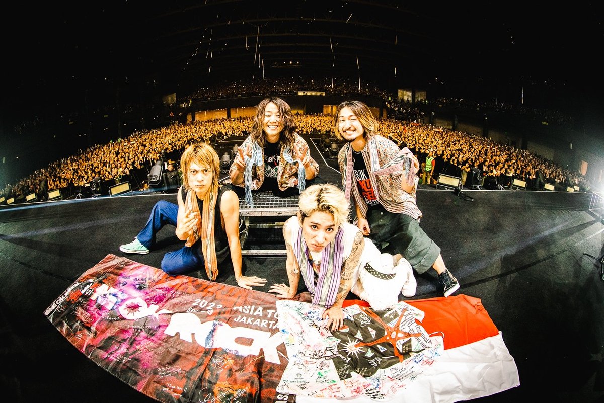 ONEOKROCK_japan's tweet photo. Jakarta Day 1!!
ONE OK ROCK LUXURY DISEASE ASIA TOUR 2023

#ONEOKROCK #LuxuryDisease #Jakarta #Tour
photo by @RuiHashimoto https://t.co/tZXtZN3xt8