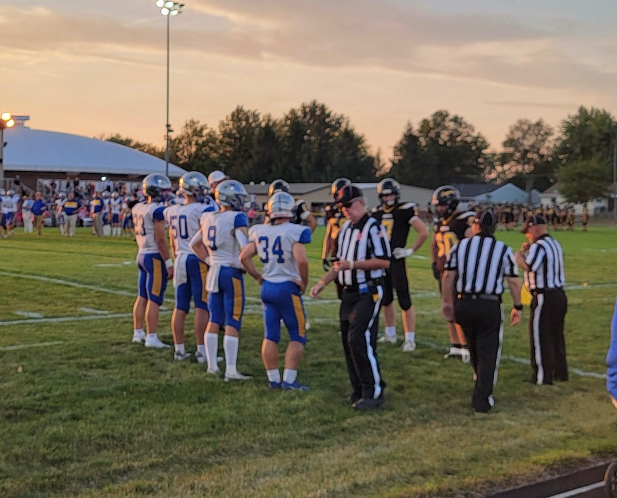 MSTMSupt's tweet photo. FINAL FB🏈|
The Blue Devils beat BCLUW tonight 41-0 to move the 2-4 on the year.   Join us next Friday in Martensdale for Senior Night.  #iahsfb #GoBlueDevils https://t.co/pDeu0cOhLn