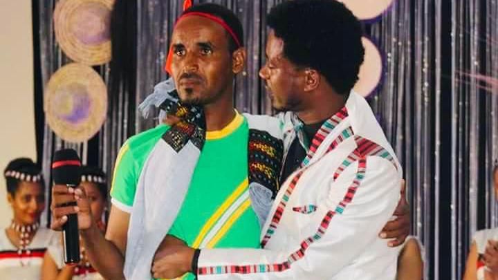 burqumsa's tweet photo. Waa'ee Iyyaasuu irratt:

Iyyaasuun kan ajjeefame yeroo lola juntaa san bara 2021 keessa ture.

Jalqaba Baateetti qabanii Dawweetti dabarsan achirraa immoo gara mana hidhaa awash, naannoo affaar geessanii achirraahis oli deebisuun naannoma affaar keessatti nama 3 wajjin rashanan. https://t.co/ZFjA26RYAK