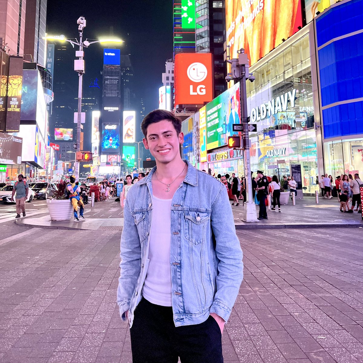 itsralpher's tweet photo. NYC🗽 https://t.co/wLIYWasCOc