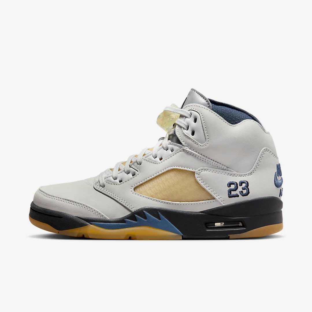 PureDopeKicks's tweet photo. The A Ma Maniére x Air Jordan 5 “Diffused Blue” is expected to release on November 22, 2023. https://t.co/whKEbSc16x