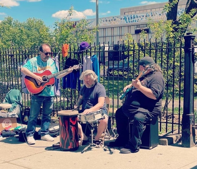 HawkTubley's tweet photo. Tomorrow Saturday Sept 30
noon to one, Broad &amp; Snyder
We're playing at LoMo Flea
(if it doesn't rain 🤞) https://t.co/4oBo6AJOLu