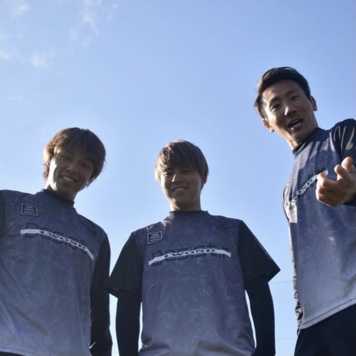 NINECRUZ_LWOND's tweet photo. 大人気リゼム着用モデル
『TEAM LWOND N.Dプラシャツ』
セール対象アイテムに追加です！
特別なデザインを纏って
サッカーやフットサルを楽しみましょう
https://t.co/793QDT76fE https://t.co/zcJkl47zcI