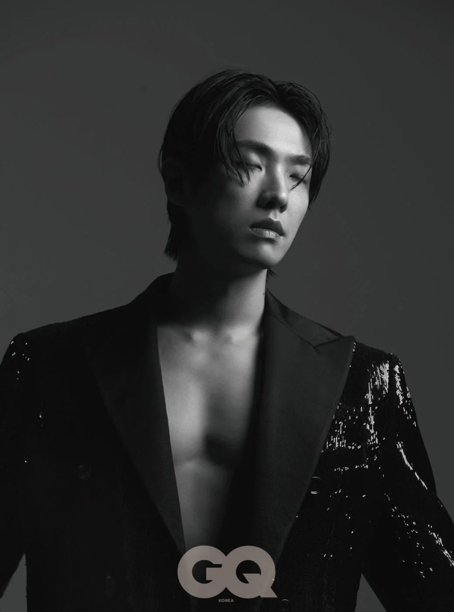 Grey_with_Joon's tweet photo. ‘왜’로부터, 이준. #이준 https://t.co/WGyXcT8Hsb