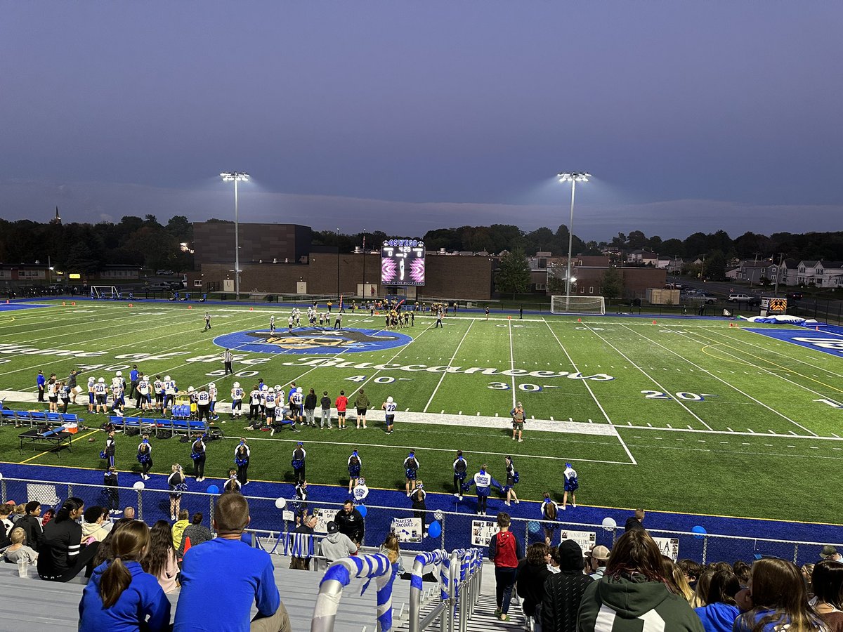 HinmanRaina's tweet photo. Tonight’s office! Meeting families and learning about my kids. Love my job. #bucspride https://t.co/0WWhOsoRnf