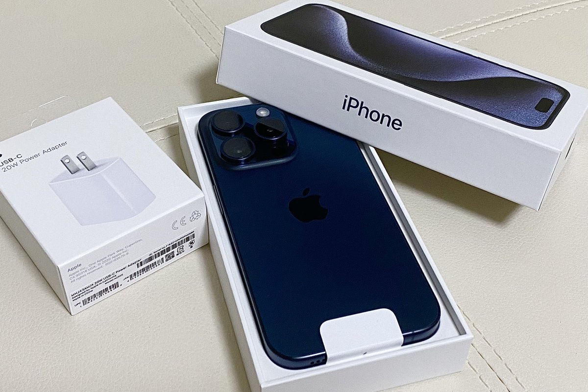 danshi_san's tweet photo. iPhone15 PROにチェンジ👍🏻

購入した後に「iPhone15 発熱」
の記事見て不安になったけど

・原神 高設定で熱多少
・アプリDL時に熱多少

これくらいだったから無問題。
あたり端末とかあるのかな🤔
#iphone15 #iPhone15Pro https://t.co/cCZ7vr4SEb