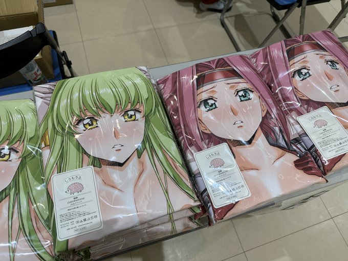 今回は委託ブース
たわし原先生のがあるね 