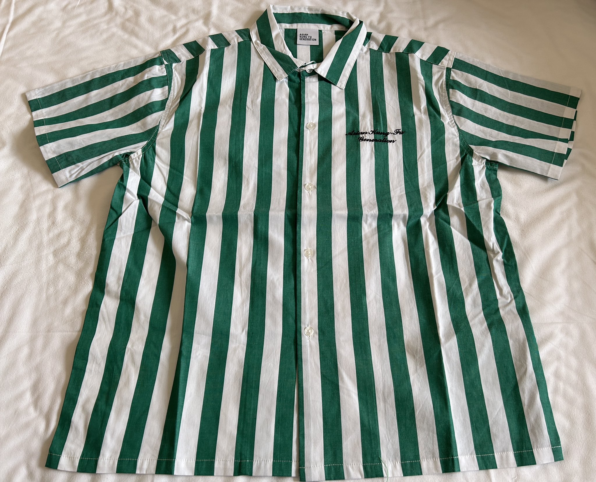 緑色のストライプTシャツ レディース スリーストライプス サテン 長袖Tシャツ グリーン