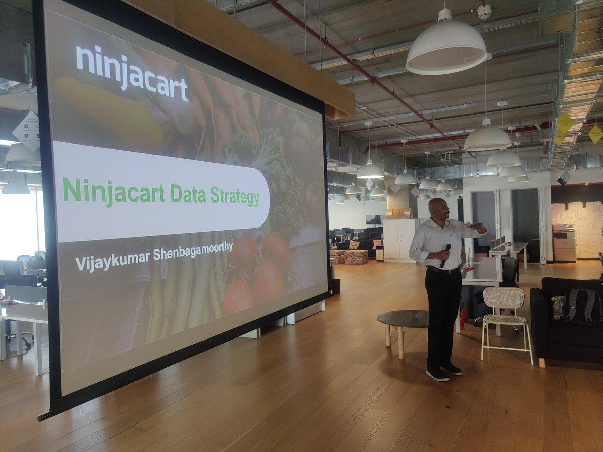 Kicking off the second talk by Vijay, Chief Data Architect at @ninjacart 🔥🔥

#AsliConf