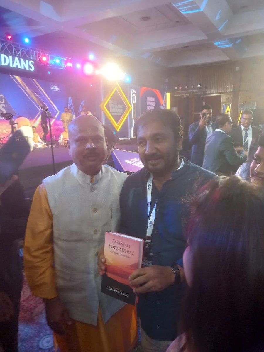 me_balkrishna's tweet photo. Courtesy @TimesNow,  had the privilege to attend #AmazingIndians23  awards ceremony at Hotel Ashoka. It was a memorable night overflowing  with the  energy of  inspiration.  A crisp interaction with some of the eminent jury members  was indeed satisfying. Was happy to share my book on 'Patanjali Yog-Sutras' with them.