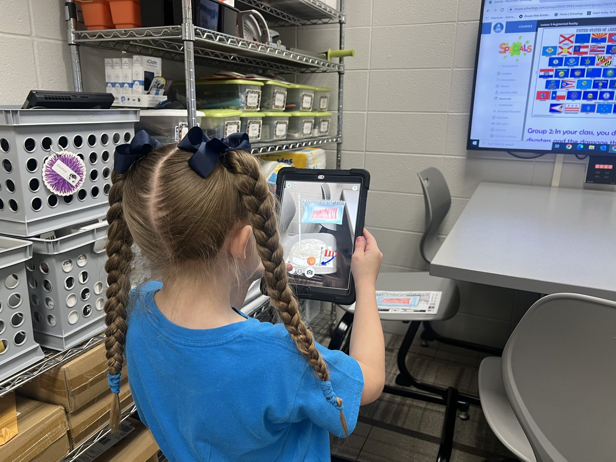 MBA Tech (@gronowski_maria) on Twitter photo 2nd graders in <a href="/Golden2nd/">Mrs. Golden</a>βs class had a blast exploring augmented reality with <a href="/quivervision/">QuiverVision</a> while incorporating their 1st semester PBL. <a href="/MaryBAustin/">Mary B. Austin Elementary</a> 2nd graders in <a href="/Golden2nd/">Mrs. Golden</a>βs class had a blast exploring augmented reality with <a href="/quivervision/">QuiverVision</a> while incorporating their 1st semester PBL. <a href="/MaryBAustin/">Mary B. Austin Elementary</a>