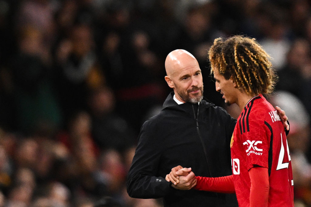 FabrizioRomano's tweet photo. 🔴🇹🇳 Ten Hag on Hannibal: "He gives a very good message to the rest of the squad, that this is the demand and this has to be the standard".

Manchester United will start talks to extend his deal very soon. https://t.co/iXqlJ639ML