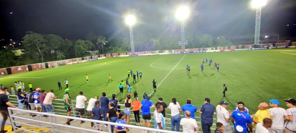 PanasFut's tweet photo. Final del compromiso, victoria para el @CAIPanama 1 gol por 0 ante el @ArabeUnido_ por la jornada 11 de la @LPFpanama. https://t.co/zuFhSp5QWl