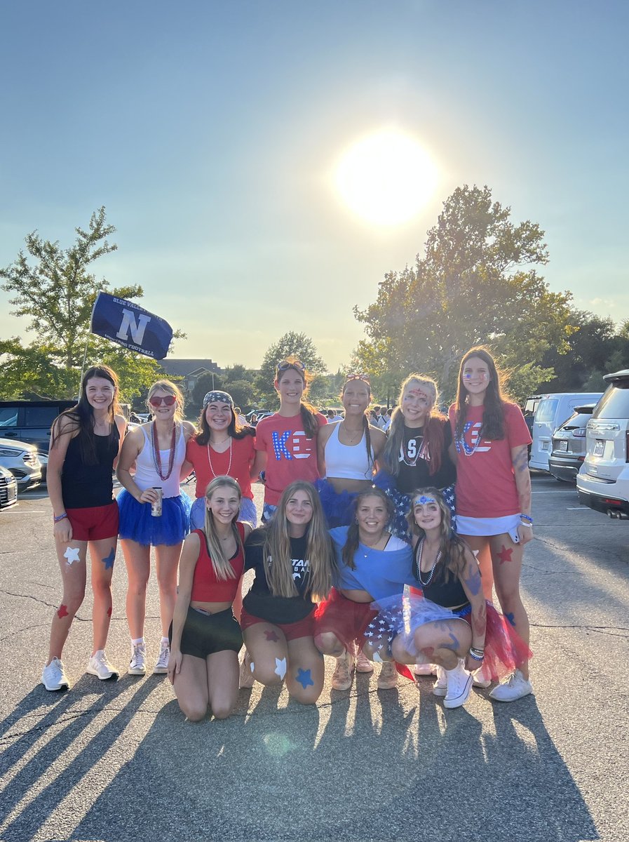 BVN_Softball's tweet photo. Softball Family Tailgate at the football game tonight!🐎 https://t.co/N1FlIwZ7cj