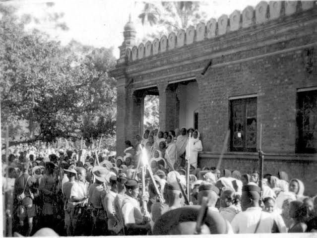 tiredmama's tweet photo. Remembering Janeta Hijam Irabot Singh on his 127th Birth Anniversary
On this auspicious day,we #Meitei take bow to never let anyone compromise the integrity of #Manipur
We take bow not to let your sacrifices go in vain🙏🏻
#MeiteiHaiTohVikasHai 
#AzadiFromInfiltration 
#SaveManipur https://t.co/Un3m5LsAJx