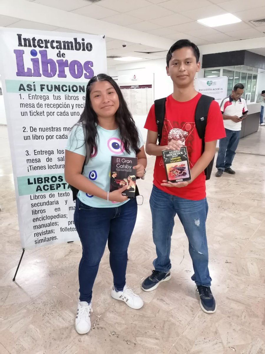 #YoIntercambioLibros en el Hospital Regional de @pemex en Minatitlán. 💟📚 🙏 Gracias a todos.