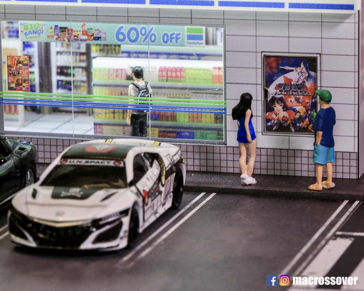 macrossover7's tweet photo. “Macross - Do you remember love” poster
#マクロス #macross #超時空要塞 #robotech #macrossover #diecast #diecastphotography #164scale #toystagram #toyphotography #anime #miniature #toy #animeart #animelover #一条輝 #minmay #hikaruichijo #familymart #dyrl #doyourememberlove https://t.co/G8Fr4p9KKW