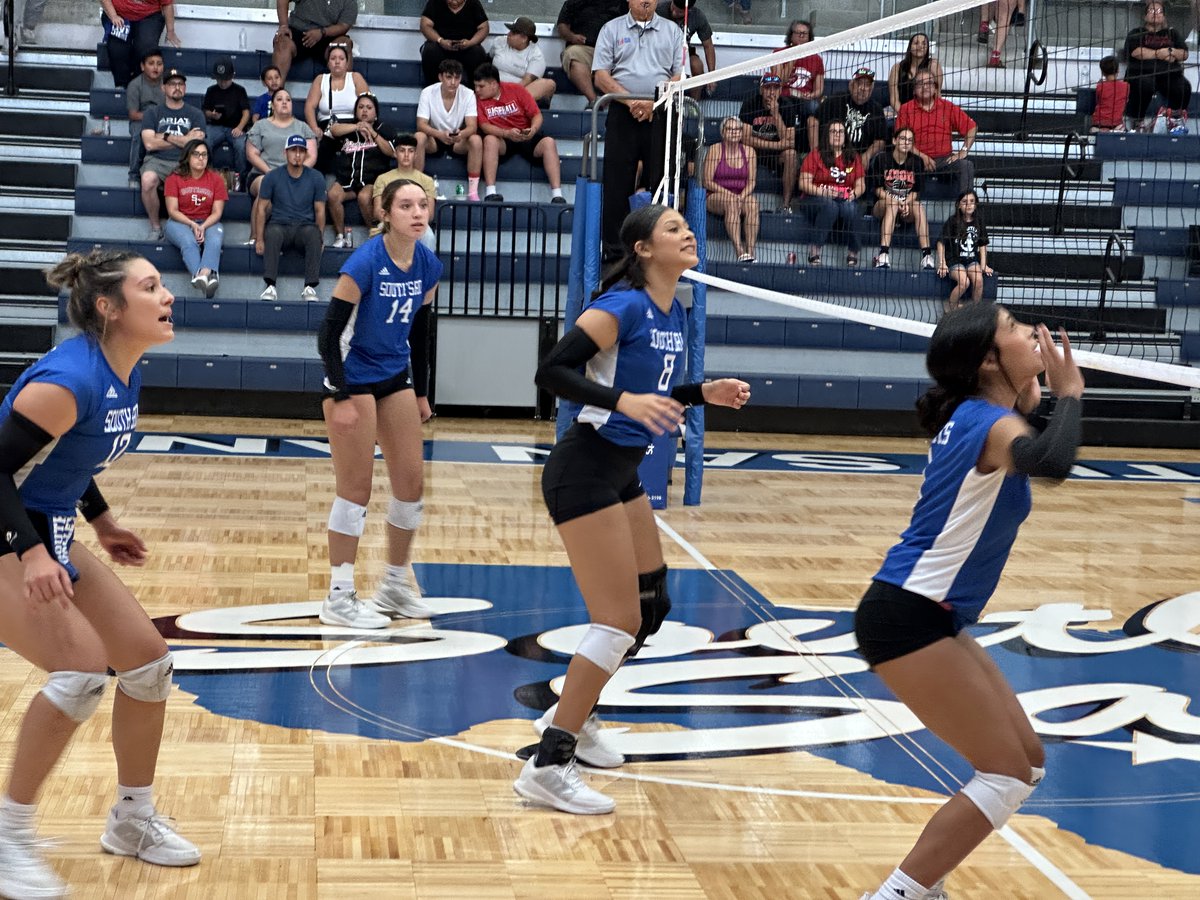 South San HS tweet media