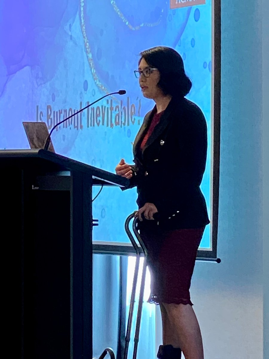 ACMAVic's tweet photo. One of the most important sessions now — Dr Olivia Ong with a holistic and inspiring talk on Doctor Burnout. With at least 30% of doctors experiencing burnout it speaks directly to how much emotional and psychological reserve and resilience we all have. #ACMAV2023 https://t.co/ascYqnEMf4