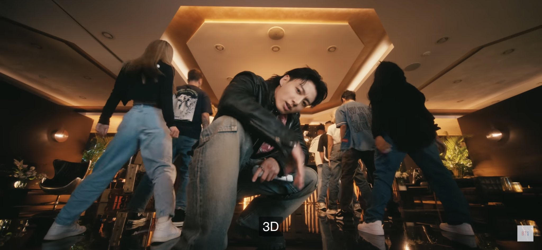 グク 3D Official Live Performance Video | LoveBTSfromJapan