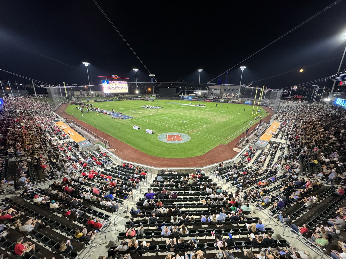 It takes an entire staff to buy into the vision. Our staff did just that. 6,389 came for football tonight &amp; were given the best fan experience possible! 1 down 7 more to go! We’ll see you next week at the Holy War &amp; a good ole fashion <a href="/WichitaUSD259/">Wichita Public Schools</a> match up between North &amp; West!
