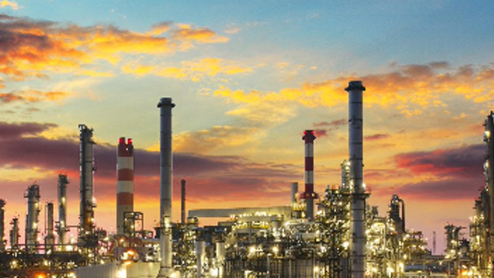 themachinemaker's tweet photo. @NubergEPC, a global engineering, procurement, and construction company, secures a contract for IOCL's Propylene Purification Package. 
#mashinemaker #nubergepc #iocl #refineryexpansion #modularpackage #cleanerfuels #oilandgas #engineering #construction #india https://t.co/D0bng5jqf5