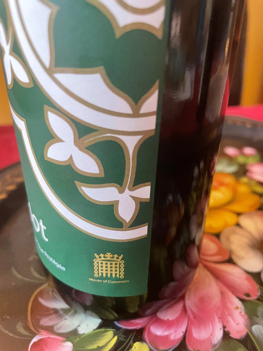 talkrussian's tweet photo. Of course not! Some featured interesting sauces, species and exquisite wine blends.
So here’s three cheers to translators and interpreters celebrating today! #TranslationPR 2/2 https://t.co/fE9C1OOTeJ