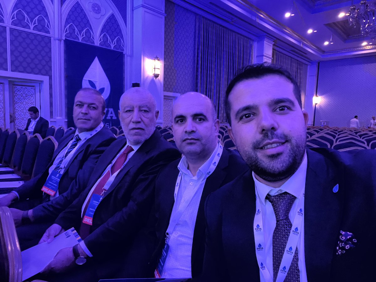 muratatalay49's tweet photo. 1. Olağanüstü Tüzük kongremizdeyiz. 

@alibabacan @medeniylmz 
@nimetullahdem16 @CengizKANDEMR @ArgunMasallah 

#TürkiyeninDEVAsı 
#DEVA https://t.co/AzelH3zlJI