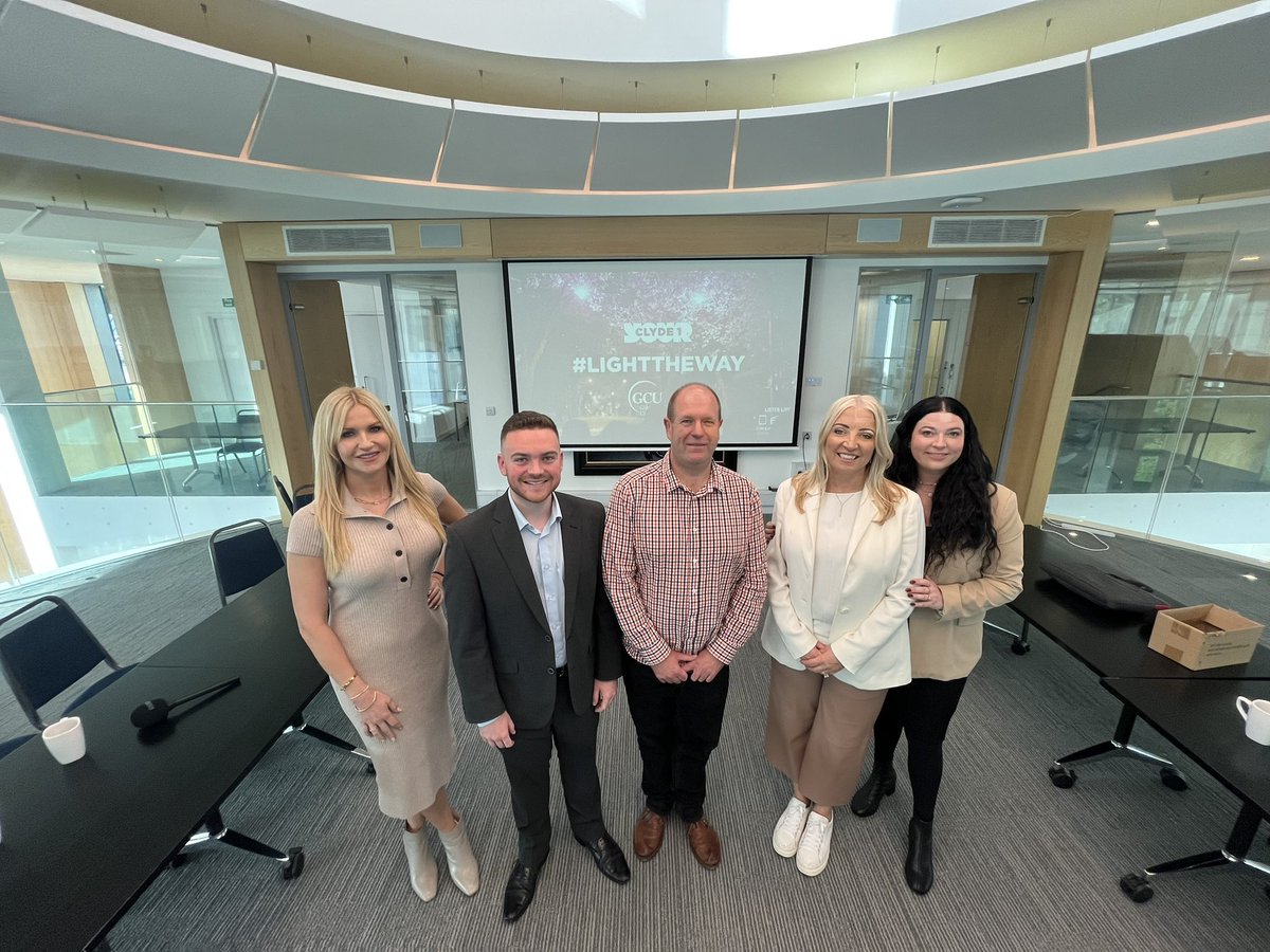 💡 Still sitting on cloud nine after yesterday’s #LightTheWay event @CaledonianNews.

🔦 We brought people from all over Glasgow together to talk about making lights in parks a reality.

@RadioClydeNews @1025Clyde1