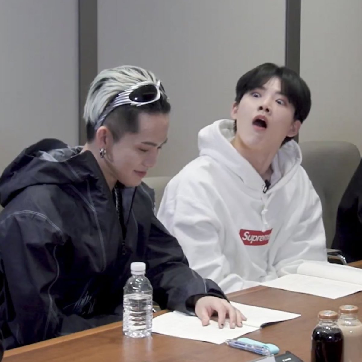 ㅍ (SLOW) tweet media