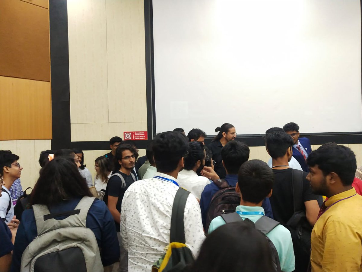 purohitmanish's tweet image. Memories of Gravitas 2022.
@vitvellore 
It was fun.
Loved the interaction.
#spacetalk #college