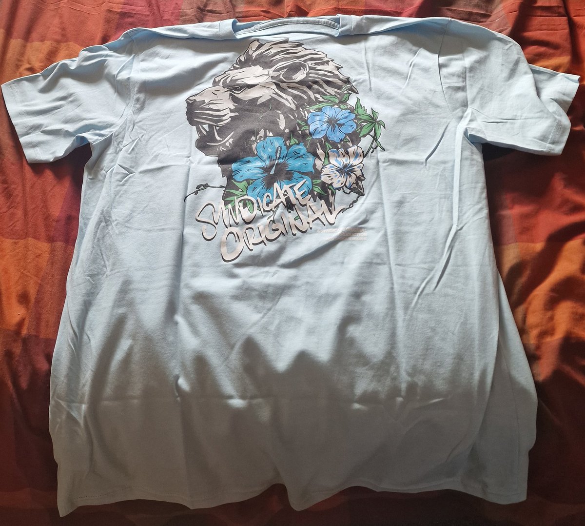 TrainzCS's tweet photo. @Syndicate @SyndicateOG Just had my Summer Reign t-shirt get here. I love it already. https://t.co/Z4OelyEEjj