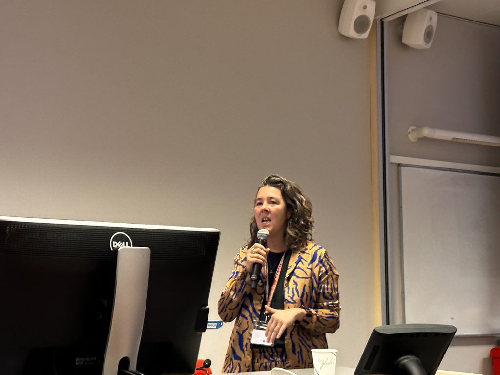 DacsFor's tweet photo. #NACS #Nordicassociationforclinicalsexology #Oslo #sexology Sexologer fra Norden samlet om sexologien. Alt fra #VR #sexksualoplysning på forskellige platforme til behandling af #transpersoner https://t.co/Pj0Zny80QL