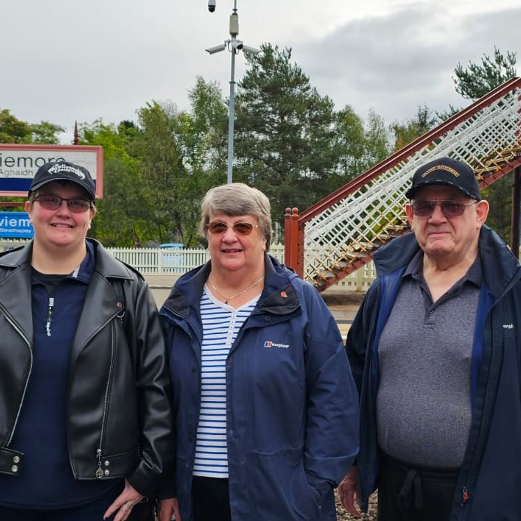 Tourists who travelled hundreds of miles to Aviemore for luxury trip left in limbo after Flying Scotsman crash...

Our reporter is on the scene for <a href="/pressjournal/">The Press and Journal</a> this morning.

pressandjournal.co.uk/fp/news/transp…