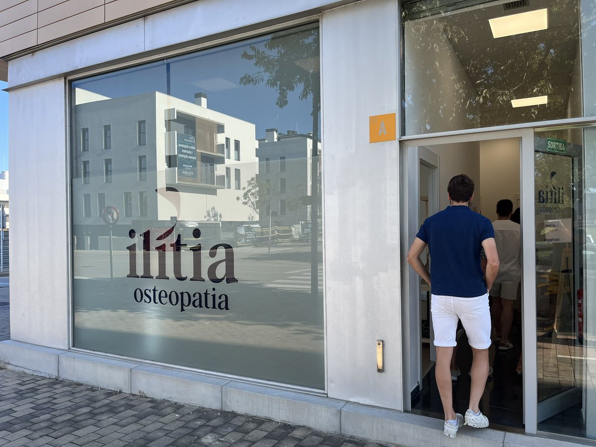 Vilablareix tweet media