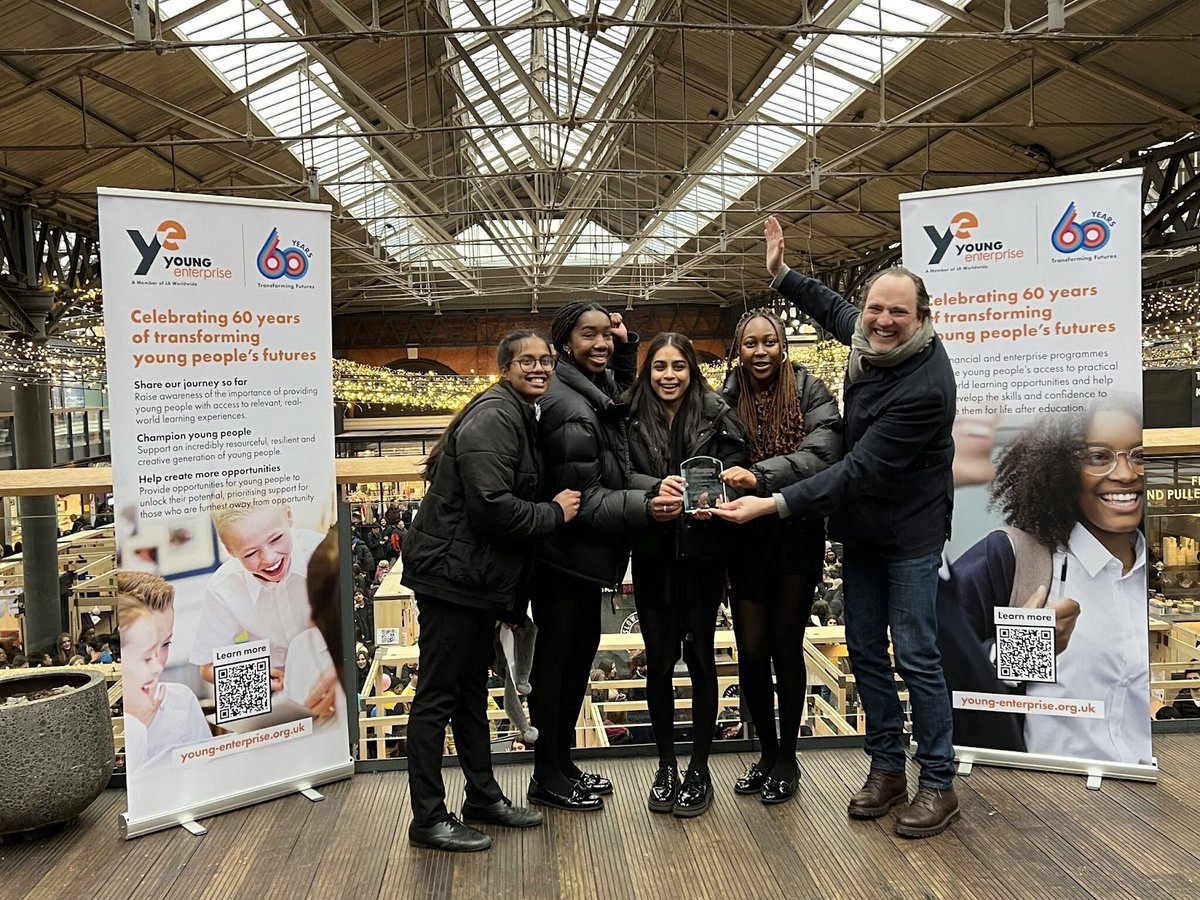 A whopping 84% of young people now have a greater understanding of the world of work after completing our Company Programme.

This year, we've introduced #CompanyConnect, a new digital platform that our teams will use to complete mini-tasks and earn points as part of their