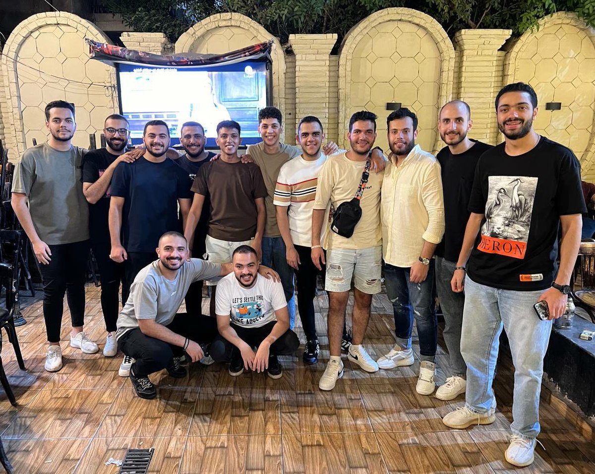 ربنا يديم اللمه الحلوة 😘