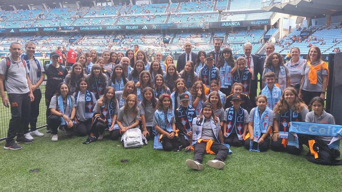 Visita moi especial en #AbancaBalaídos! 🏟️

57 integrantes do equipo feminino do <a href="/spcsanmateo/">Sporting Club San Mateo</a> de Ponteareas acompañáronnos no #CeltaAlavés, como parte do programa "Eurorrexión Celeste" da #FundaciónCelta. ⚽️ 🔥

Fútbol, tradición e comunidade. 🤝

#XuntosRCCelta